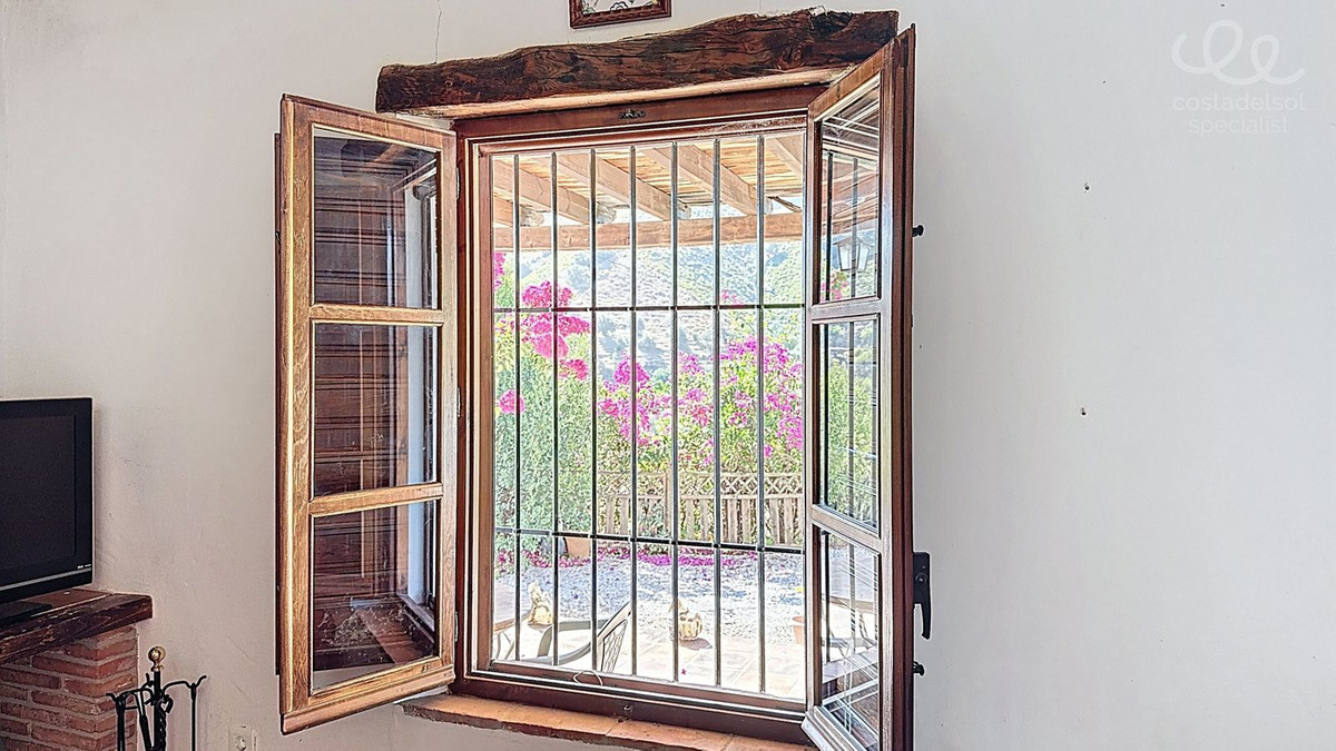 Finca - Cortijo te koop in Almachar | 3 slaapkamers H5144152