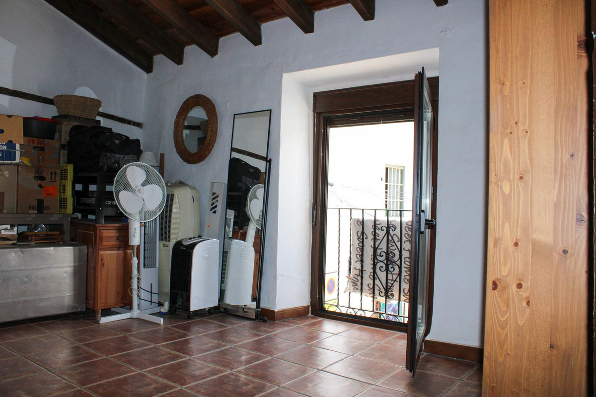 Property main view 34