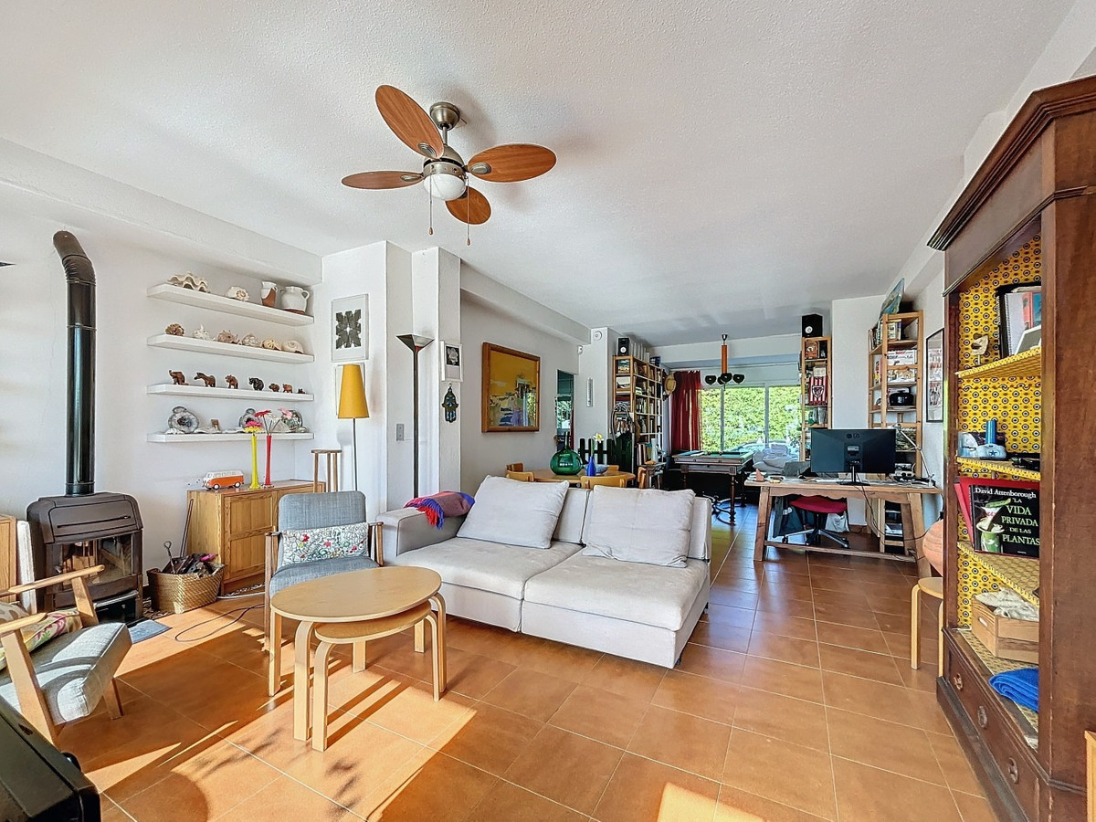 Detached Villa te koop in Almayate | 3 slaapkamers H4887367