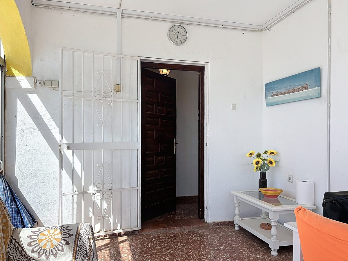 Detached Villa te koop in Almayate | 3 slaapkamers H5004613