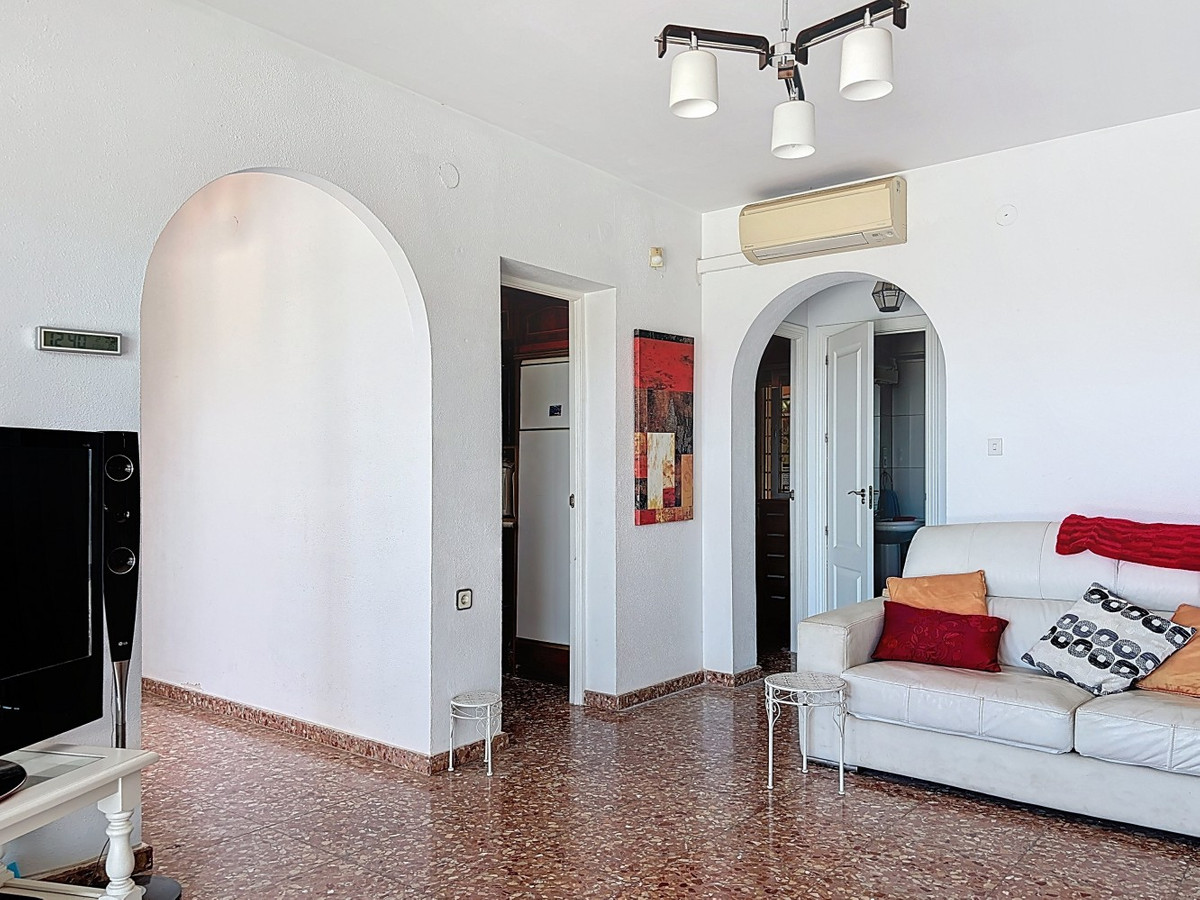 Detached Villa te koop in Almayate | 3 slaapkamers H5004613