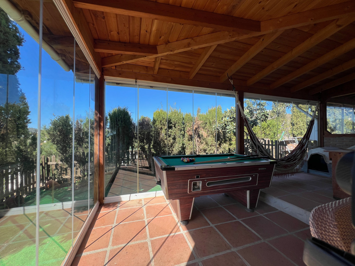 Detached Villa te koop in Almayate | 3 slaapkamers H5042497