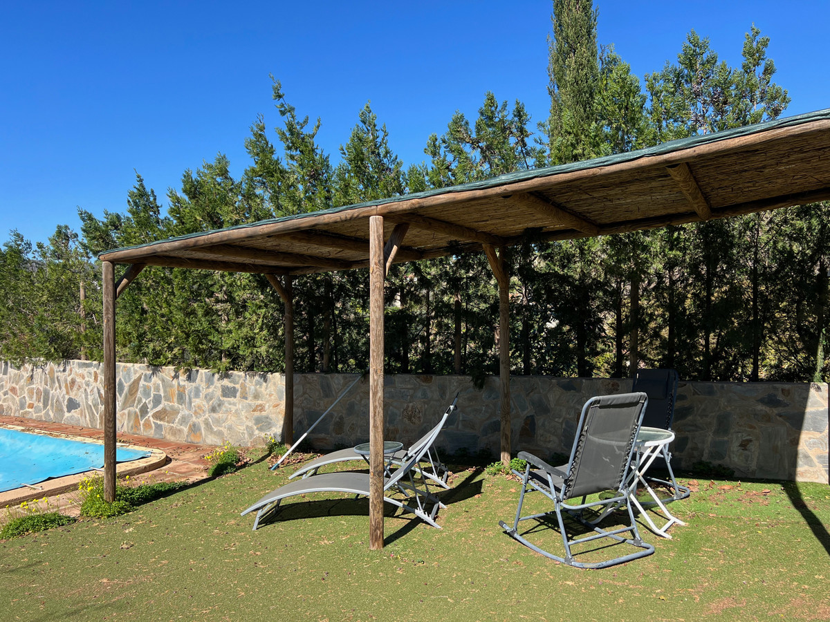 Detached Villa te koop in Almayate | 3 slaapkamers H5042497