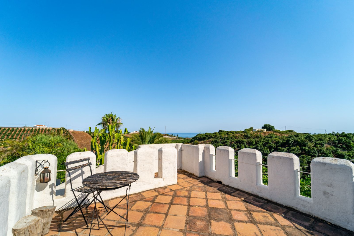 Finca - Cortijo te koop in Almayate | 5 slaapkamers H5108566