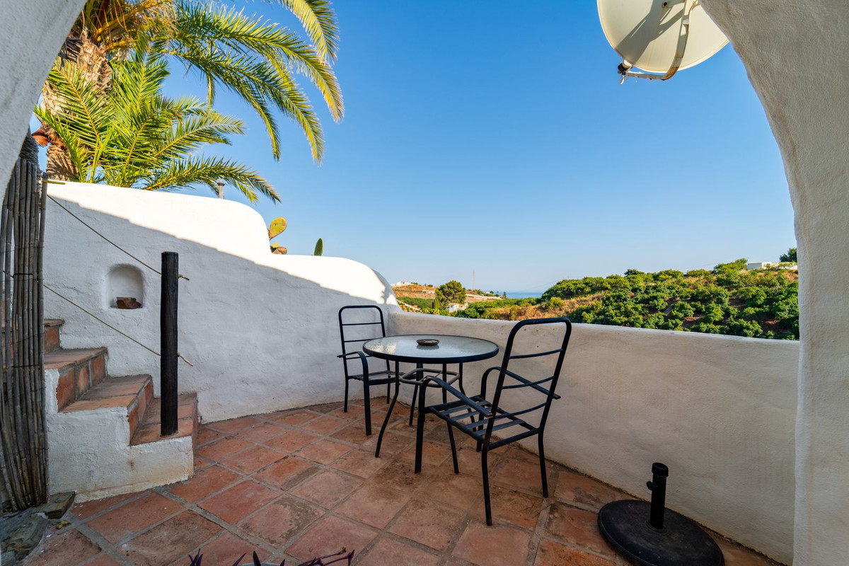 Finca - Cortijo te koop in Almayate | 5 slaapkamers H5108566