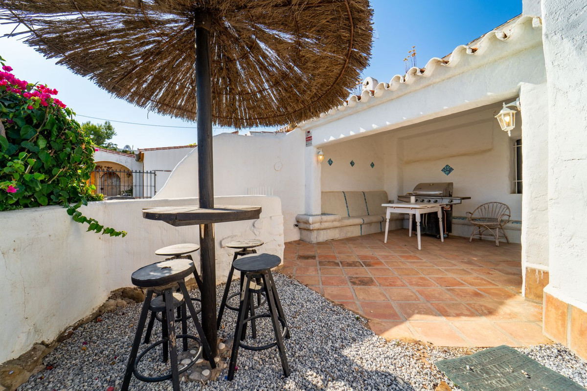 Finca - Cortijo te koop in Almayate | 5 slaapkamers H5108566