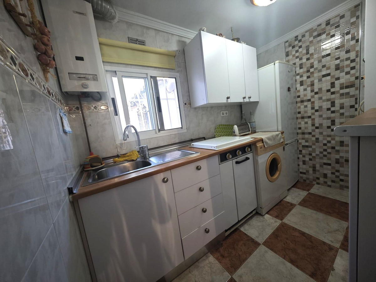 Huis te koop in Almayate | 3 slaapkamers H5122801