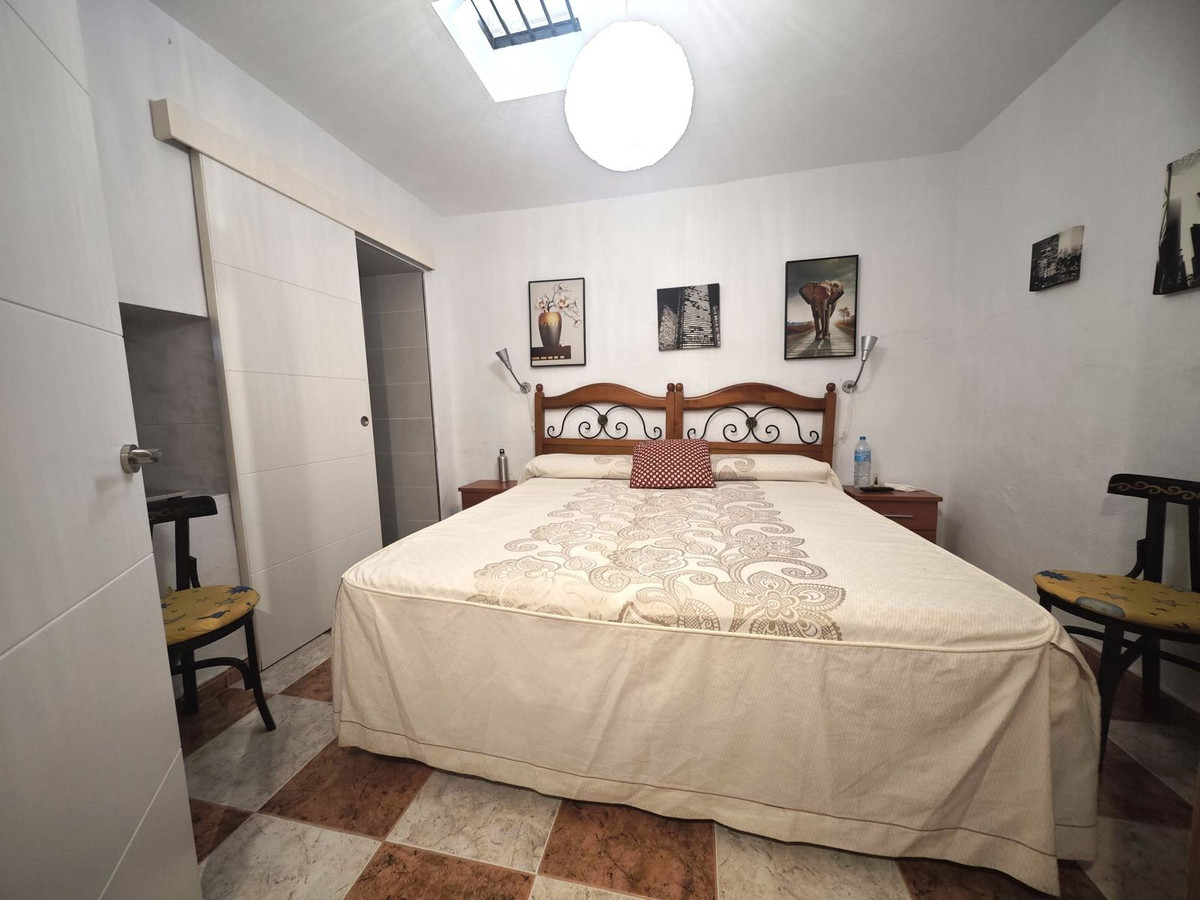 Huis te koop in Almayate | 3 slaapkamers H5122801