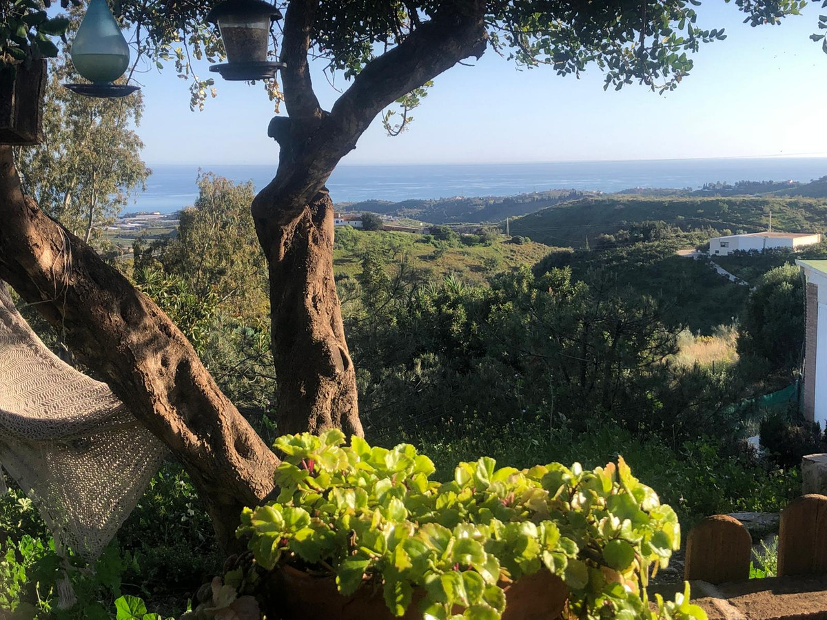 Huis te koop in Almayate | 3 slaapkamers H5227972