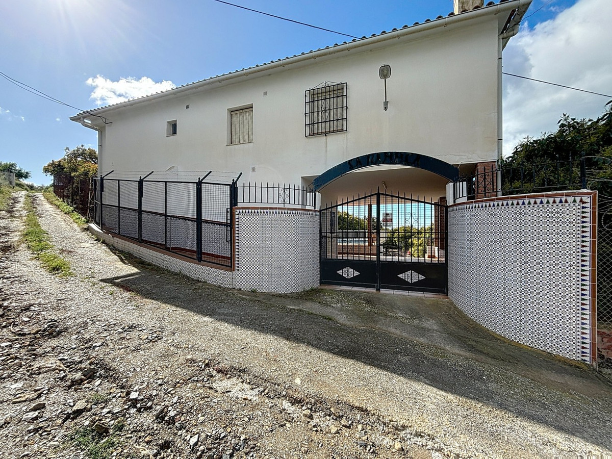 Vrijstaande Villa in Almayate Alto-3