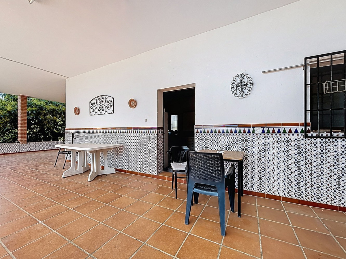 Vrijstaande Villa in Almayate Alto-35