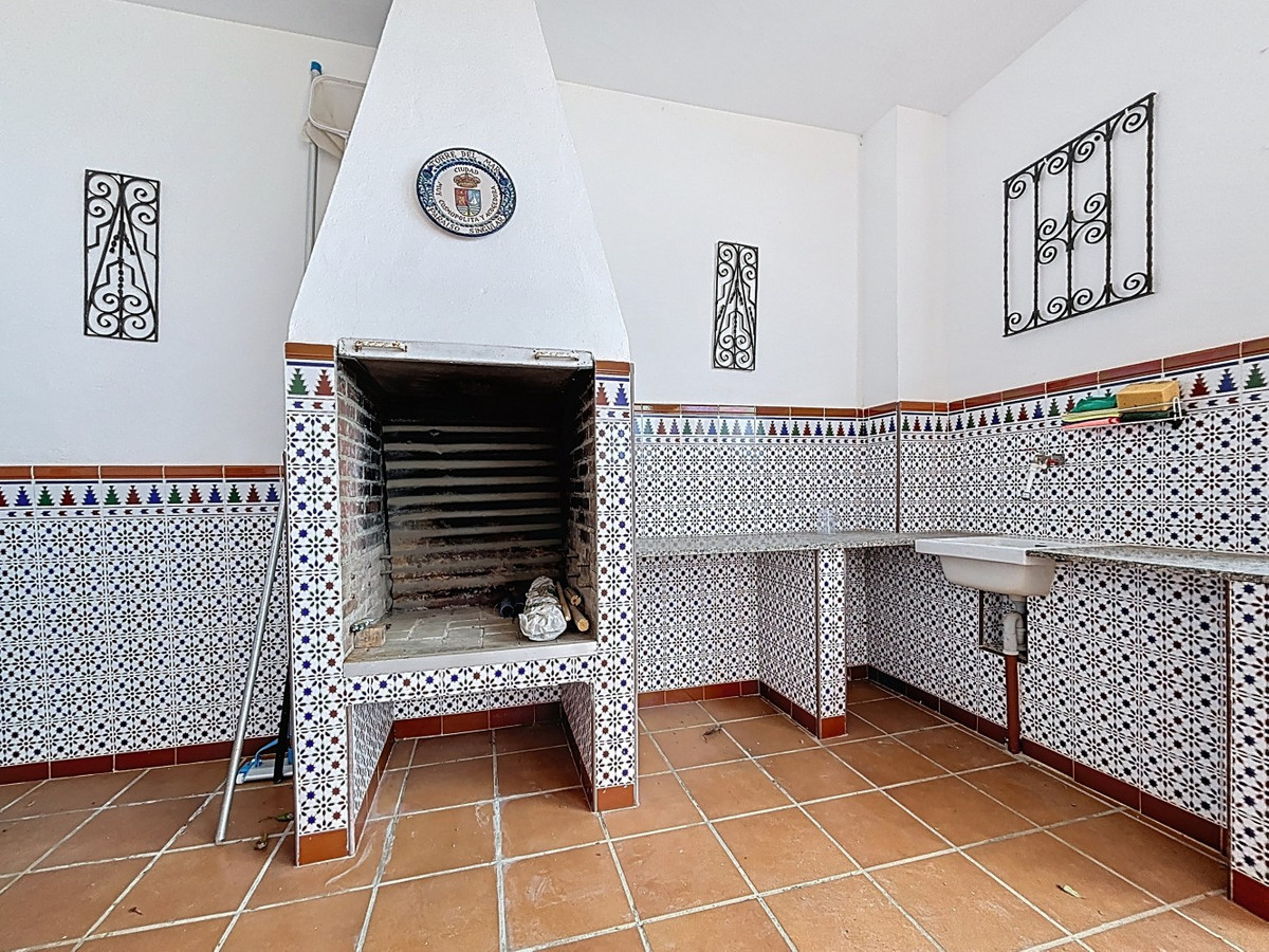 Vrijstaande Villa in Almayate Alto-40