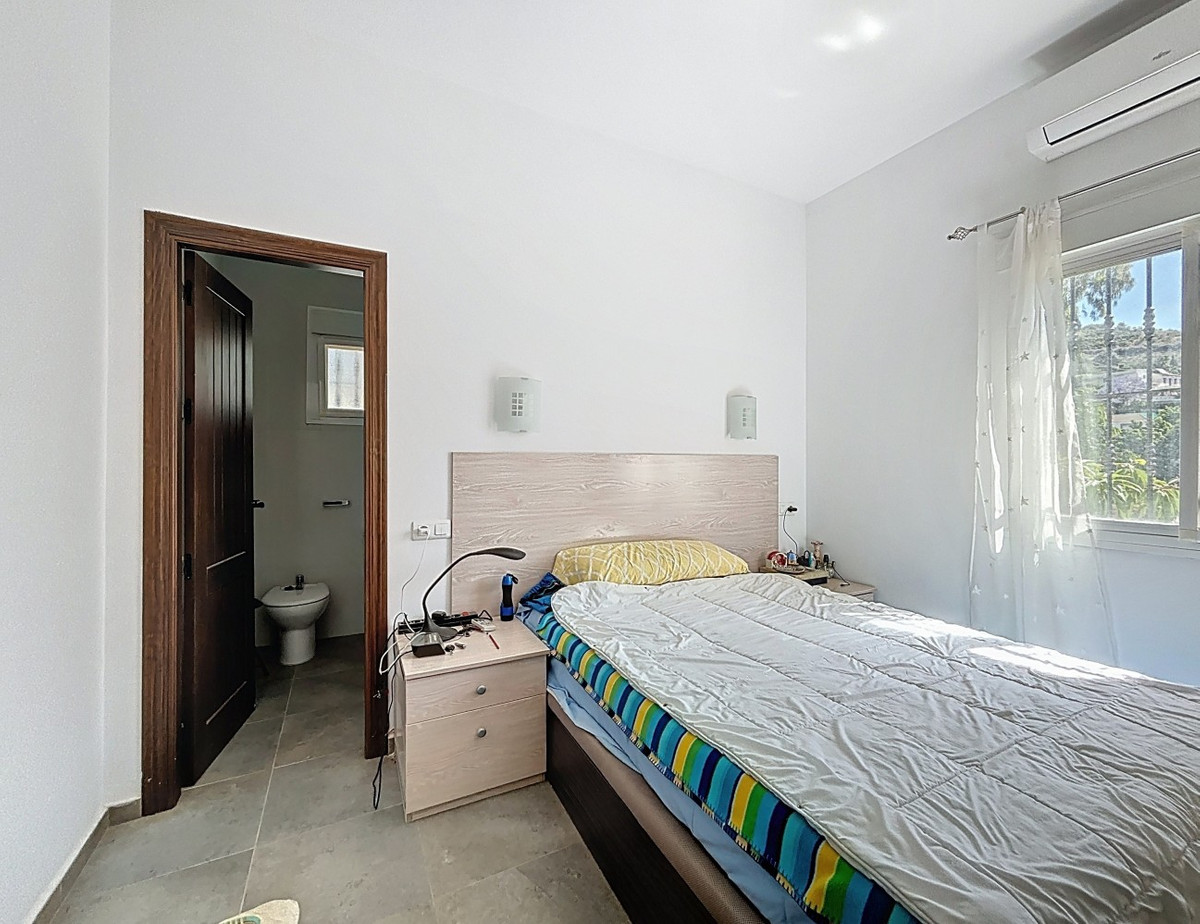 Appartement te koop in Almayate Alto | 3 slaapkamers H5113795