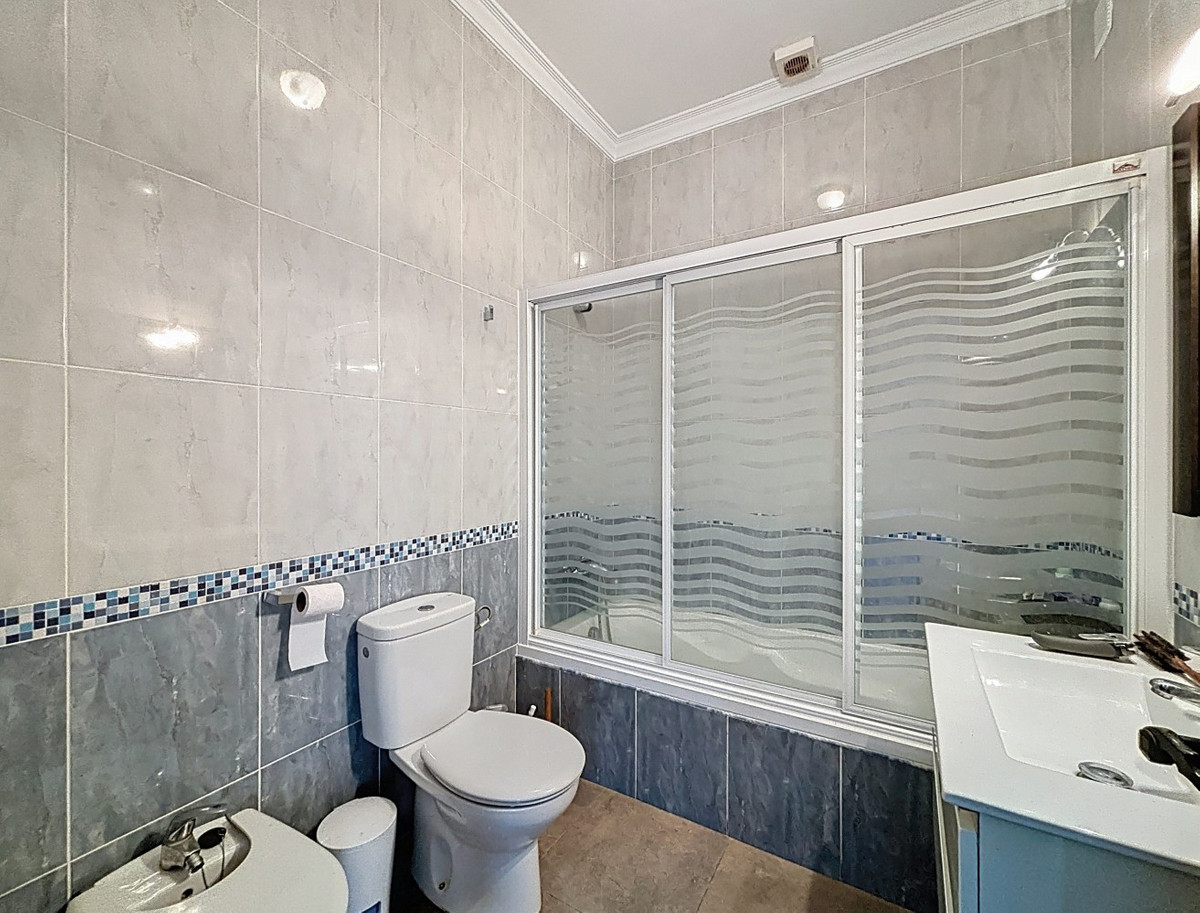 Appartement te koop in Almayate Alto | 3 slaapkamers H5113795