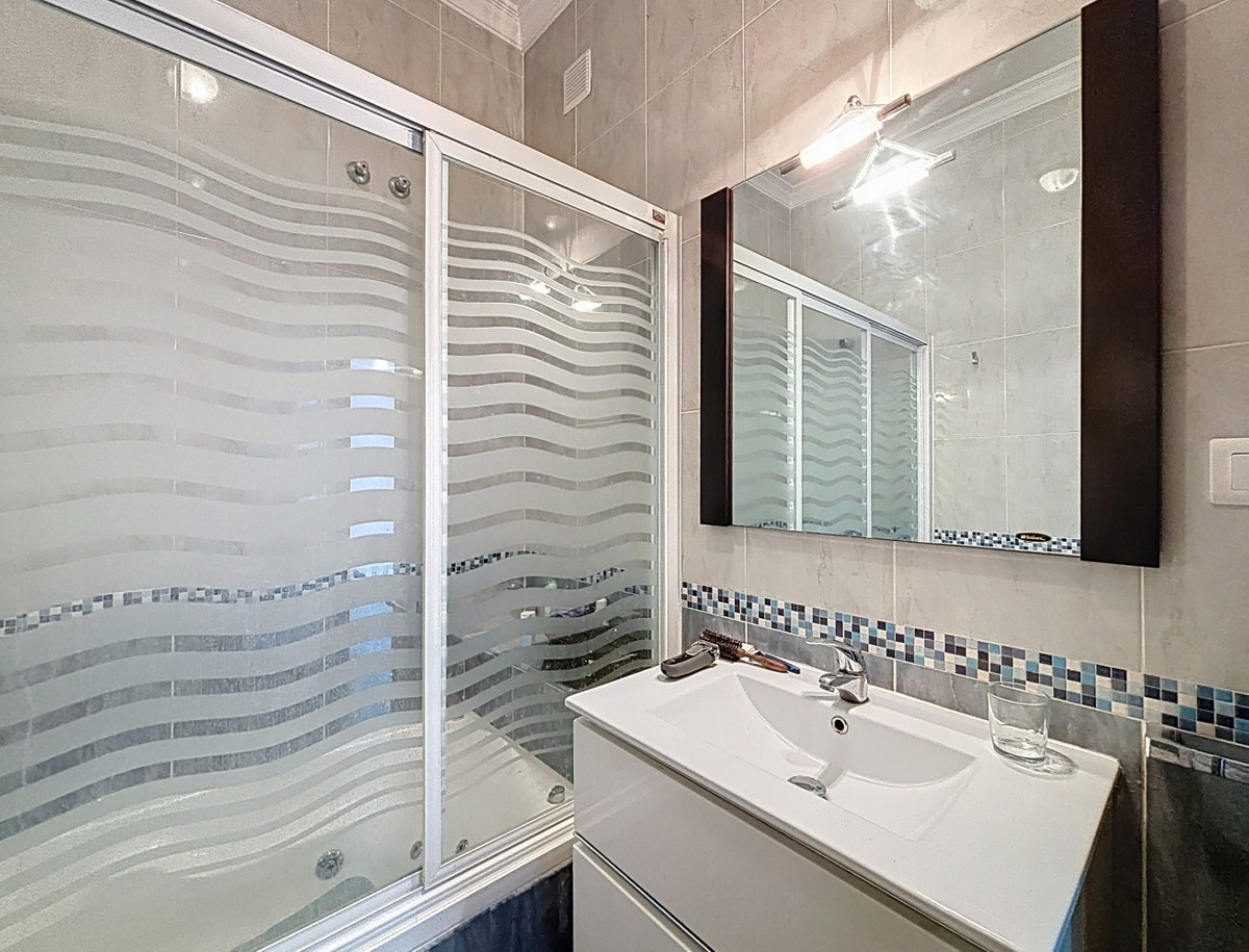 Appartement te koop in Almayate Alto | 3 slaapkamers H5113795