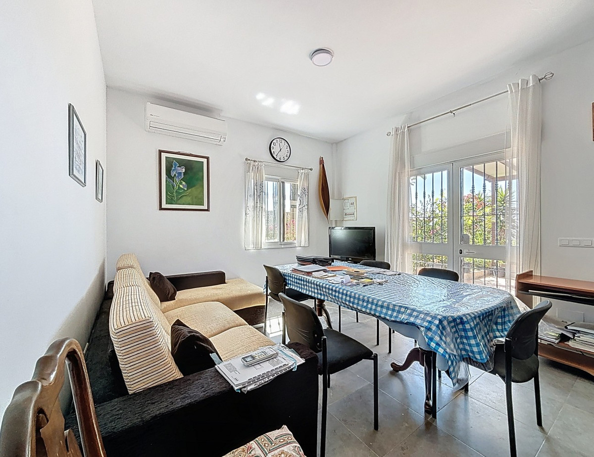 Appartement te koop in Almayate Alto | 3 slaapkamers H5113795