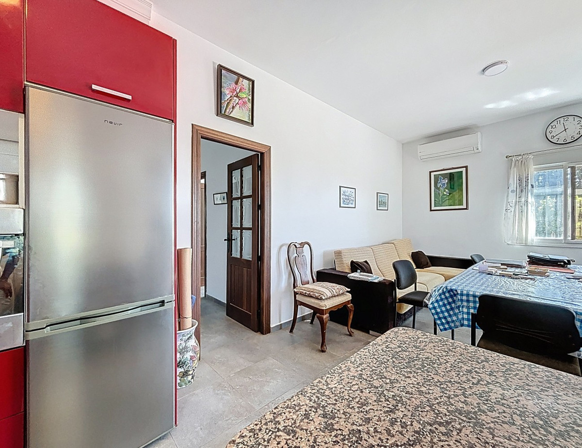 Appartement te koop in Almayate Alto | 3 slaapkamers H5113795
