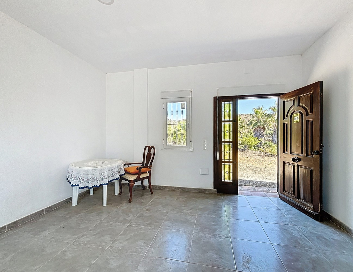 Appartement te koop in Almayate Alto | 3 slaapkamers H5113795