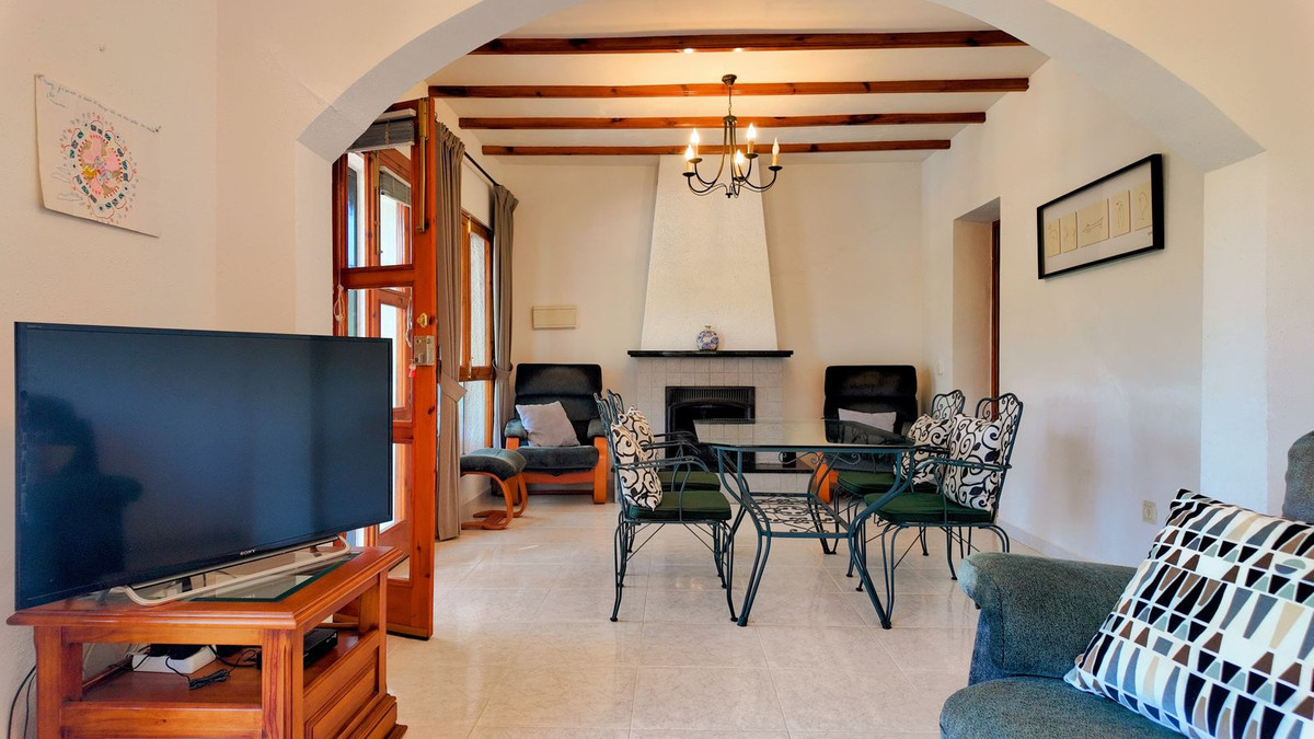 Detached Villa te koop in Almogía | 2 slaapkamers H5026105