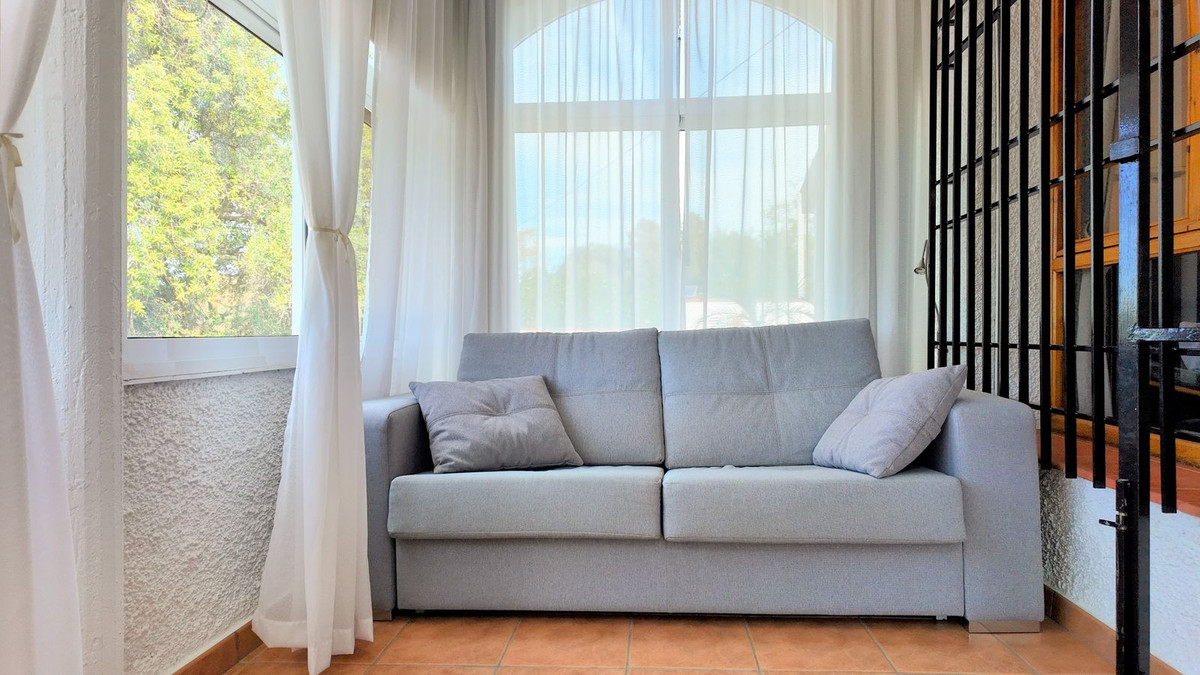 Detached Villa te koop in Almogía | 2 slaapkamers H5026105