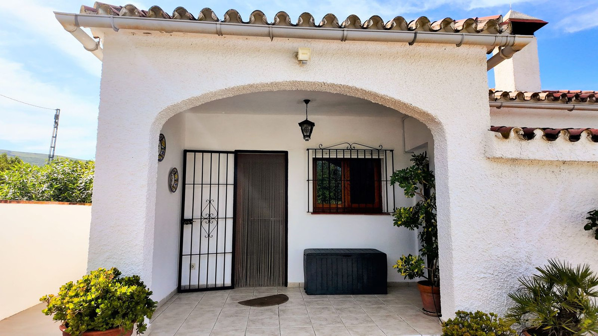Detached Villa te koop in Almogía | 2 slaapkamers H5026105