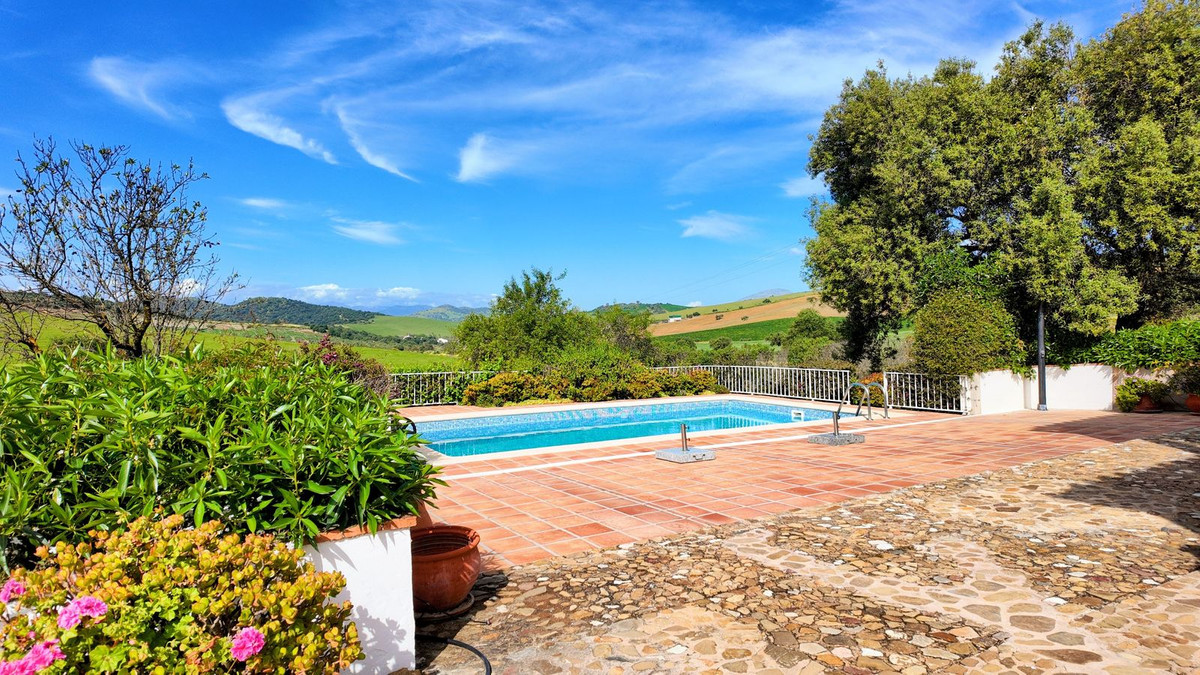 Detached Villa te koop in Almogía | 2 slaapkamers H5026105