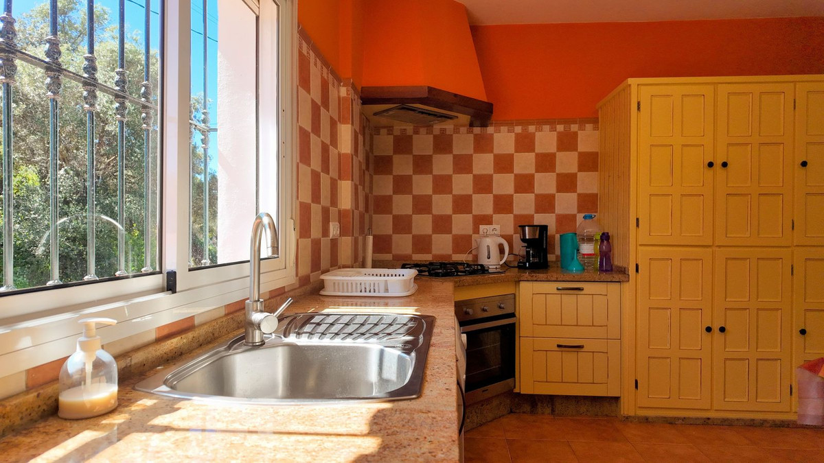 Finca - Cortijo te koop in Almogía | 7 slaapkamers H5026108