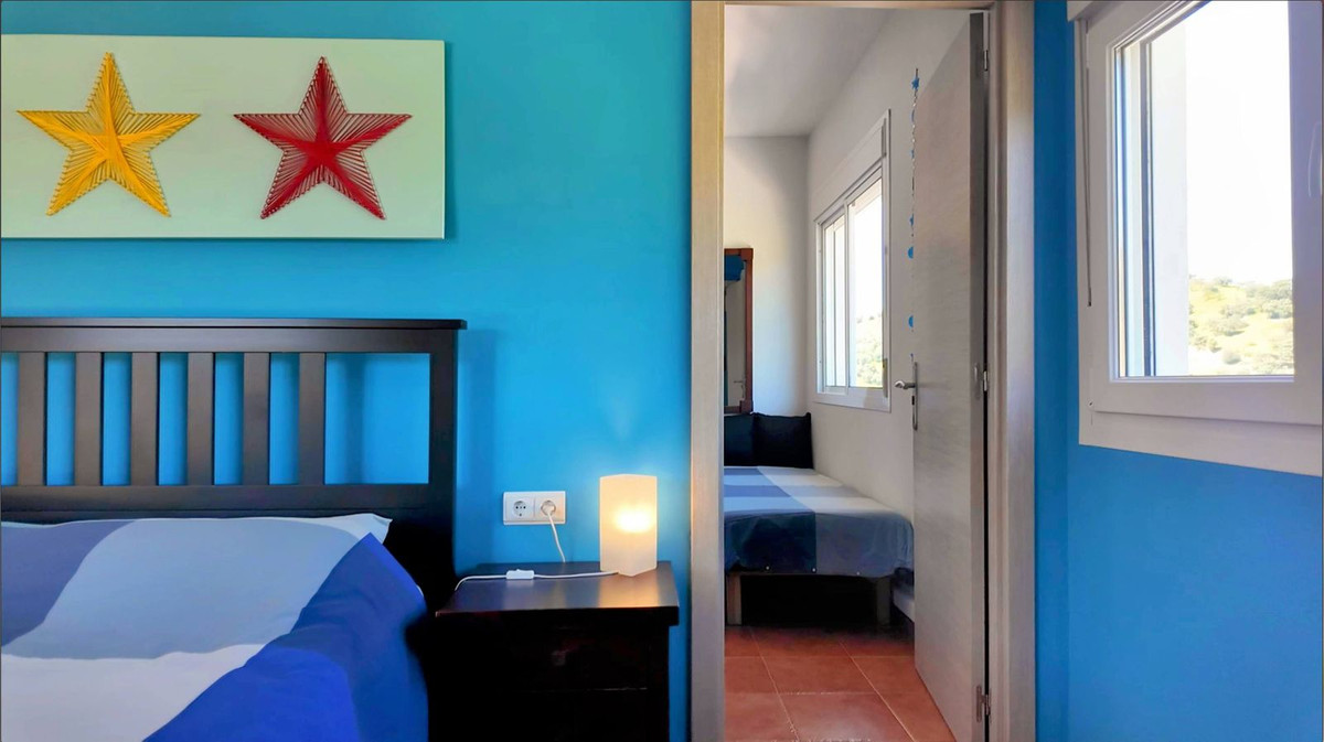 Finca - Cortijo te koop in Almogía | 7 slaapkamers H5026108