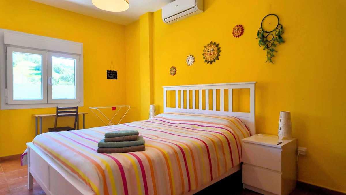 Finca - Cortijo te koop in Almogía | 7 slaapkamers H5026108