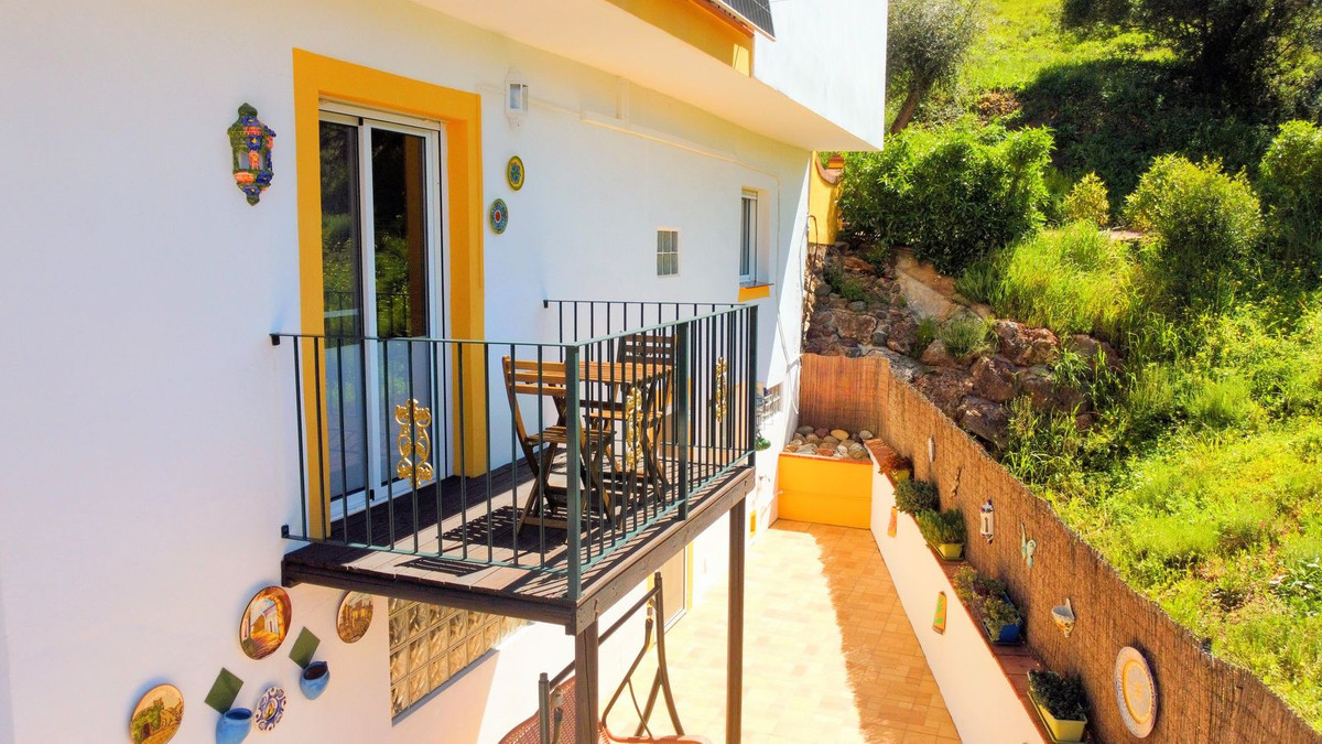 Finca - Cortijo te koop in Almogía | 7 slaapkamers H5026108