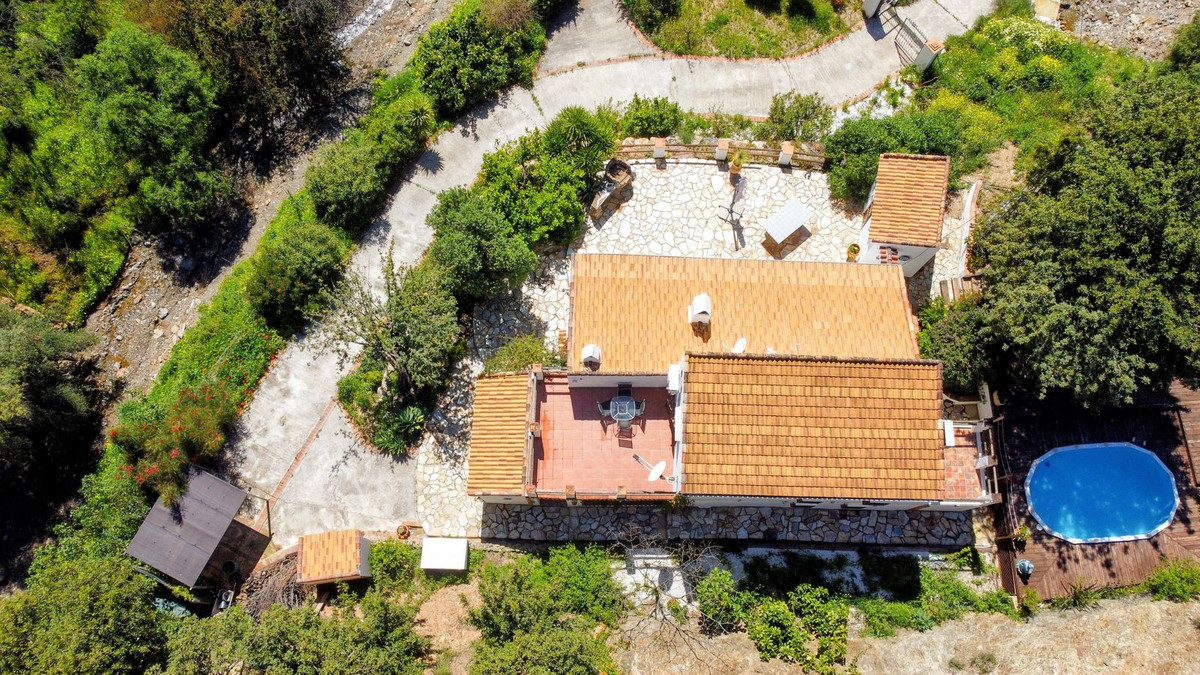 Finca - Cortijo te koop in Almogía | 3 slaapkamers H5115187