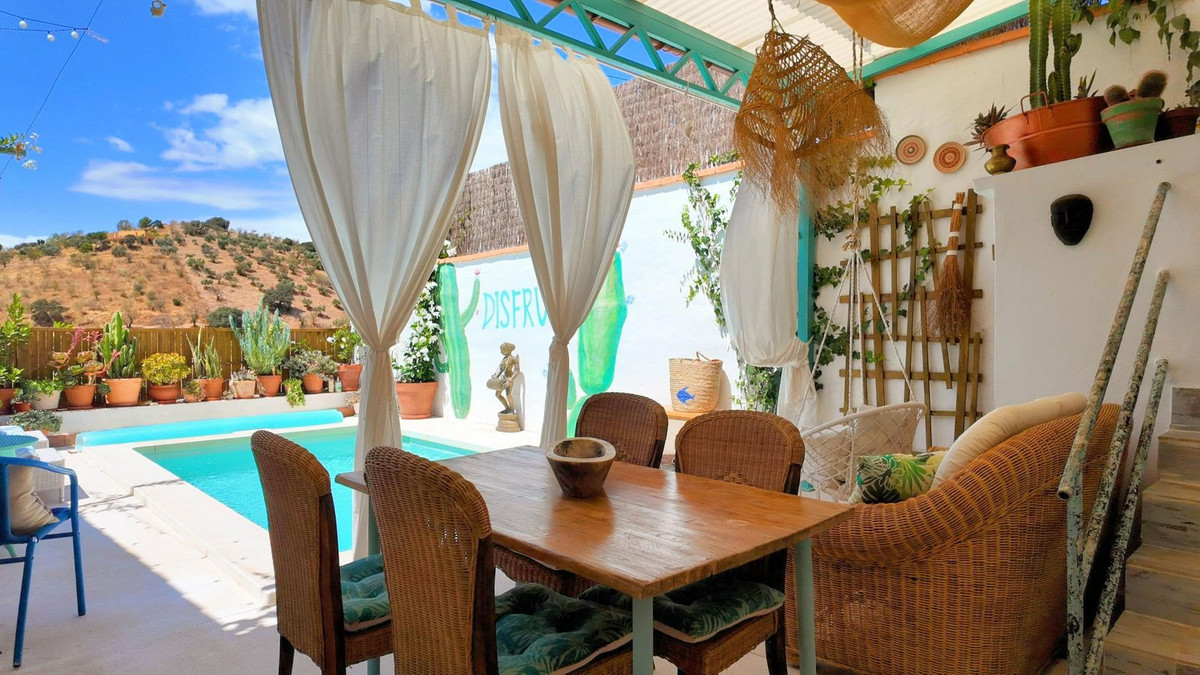 Huis te koop in Almogía | 2 slaapkamers H5121439