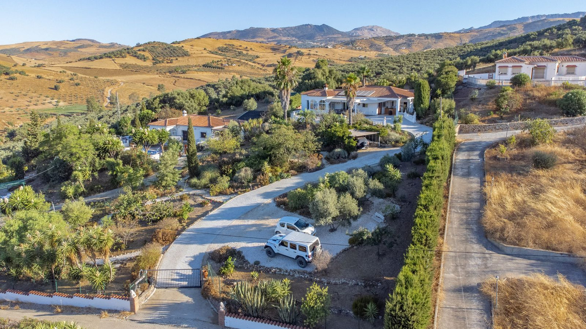 Huis te koop in Almogía | 3 slaapkamers H5134414