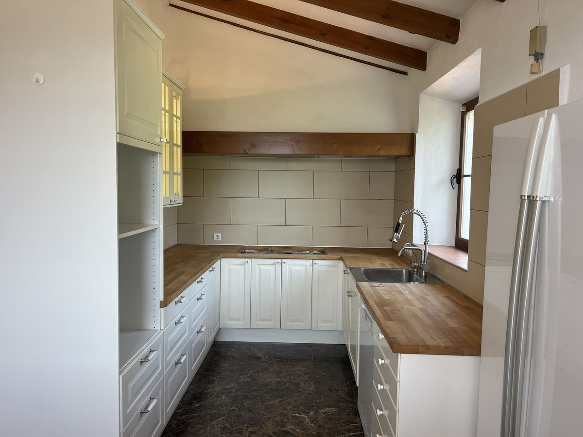 Finca - Cortijo te koop in Almogía | 4 slaapkamers H5213881