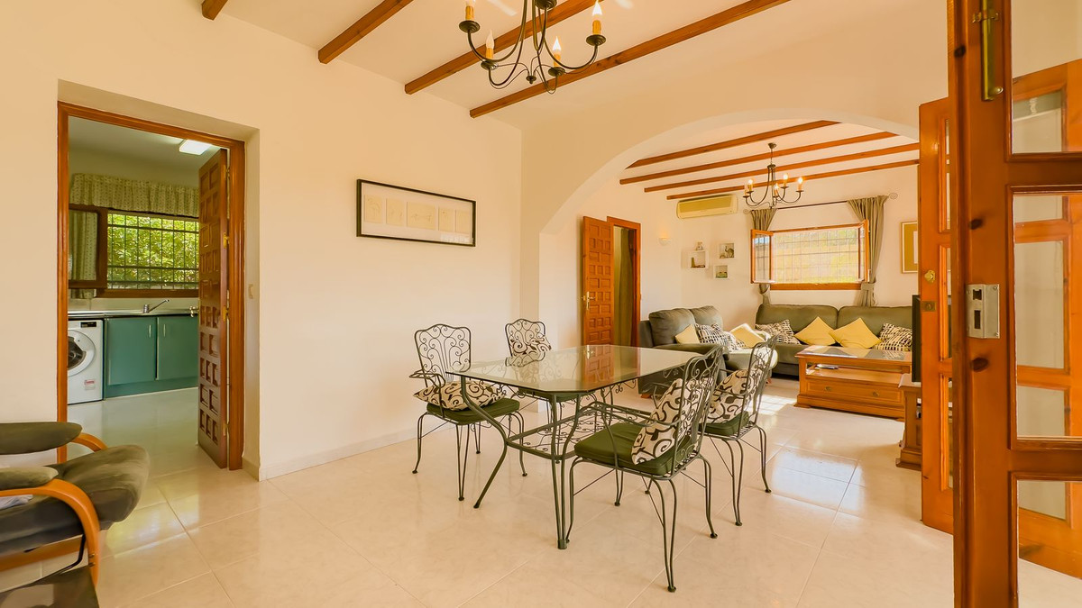 Huis te koop in Almogía | 2 slaapkamers H5234557