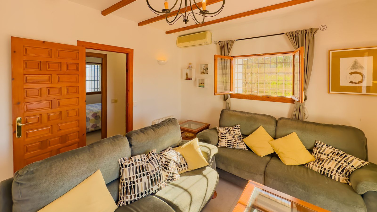 Huis te koop in Almogía | 2 slaapkamers H5234557