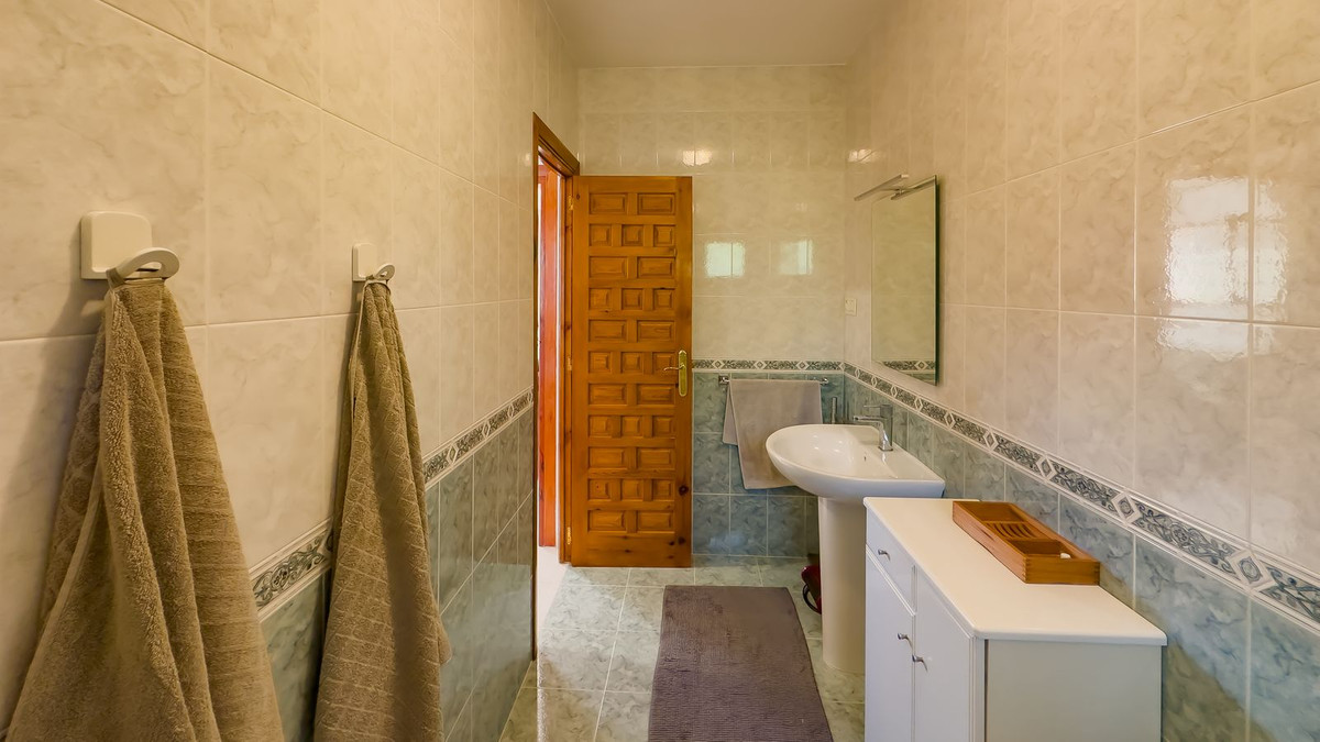 Huis te koop in Almogía | 2 slaapkamers H5234557