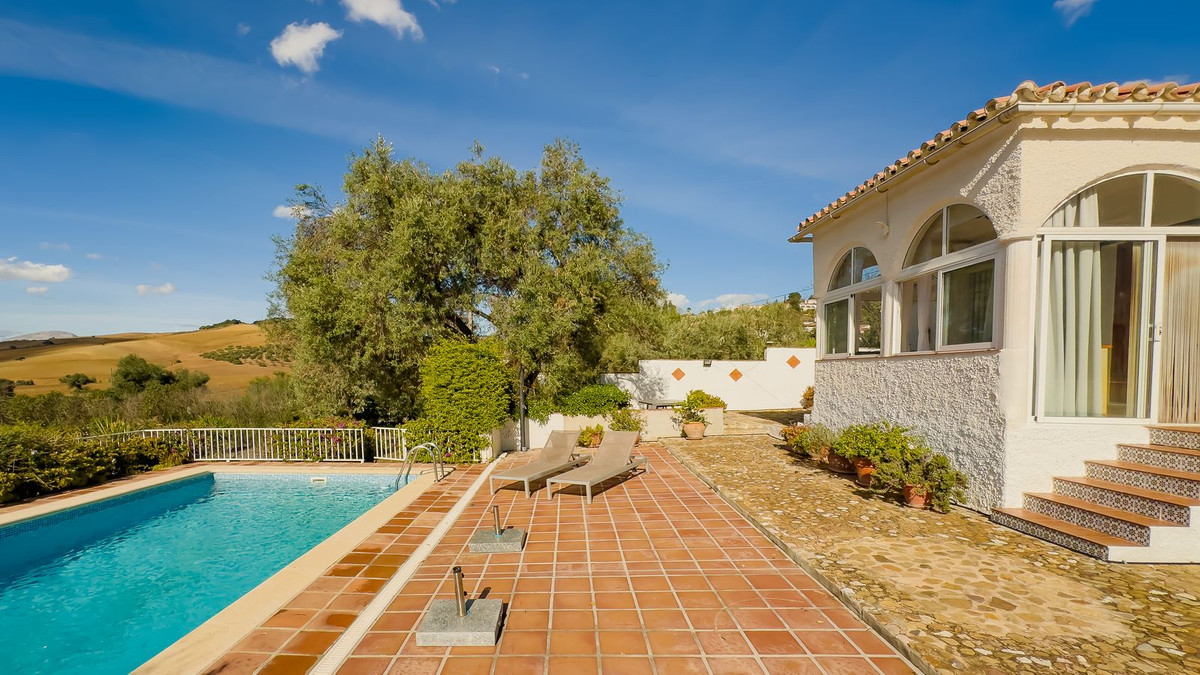 Huis te koop in Almogía | 2 slaapkamers H5234557