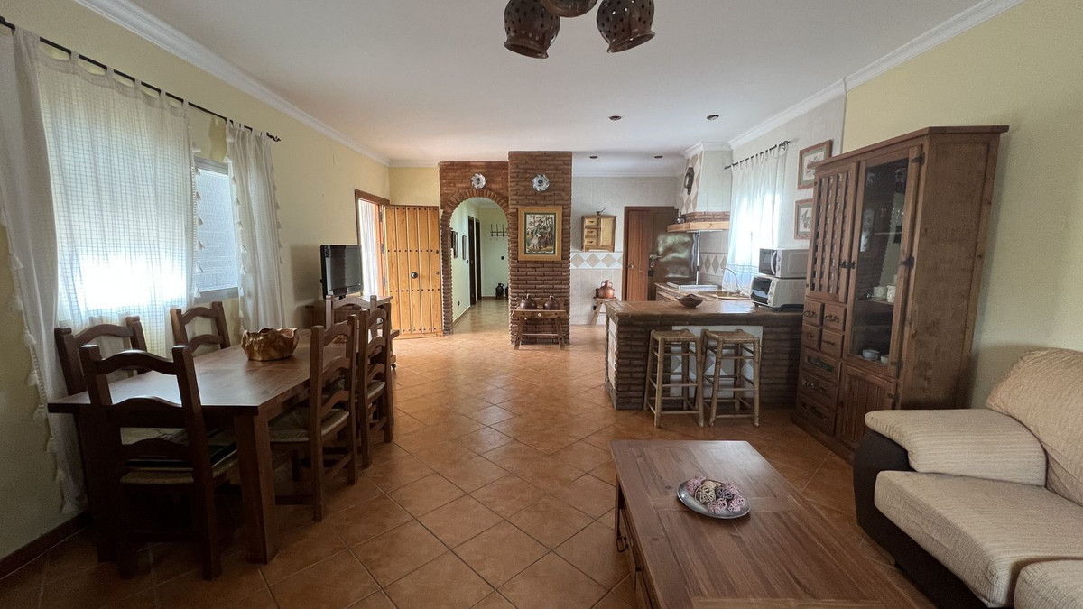 Finca - Cortijo te koop in Almogía | 3 slaapkamers H5310601
