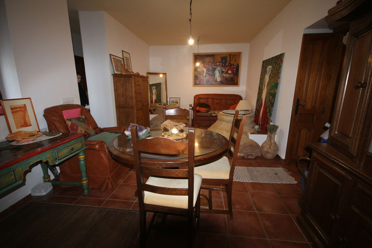 Finca - Cortijo te koop in Almogía | 20 slaapkamers H5310967