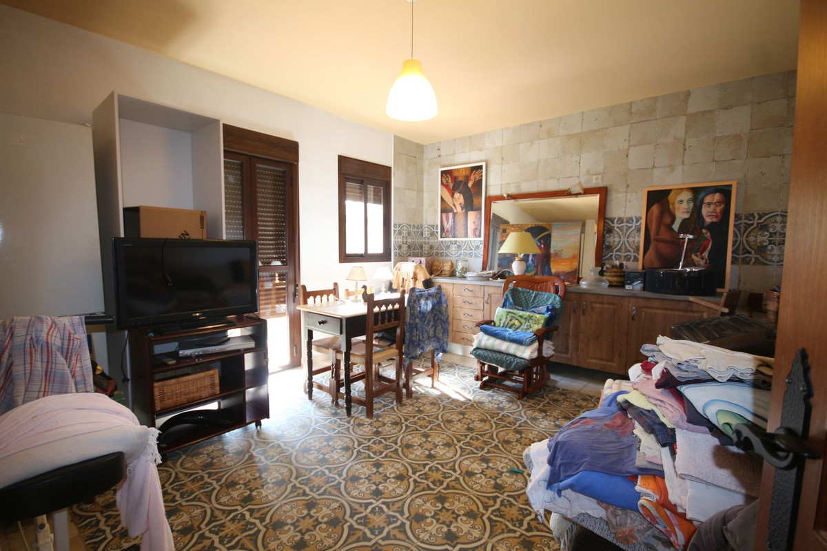 Finca - Cortijo te koop in Almogía | 20 slaapkamers H5310967