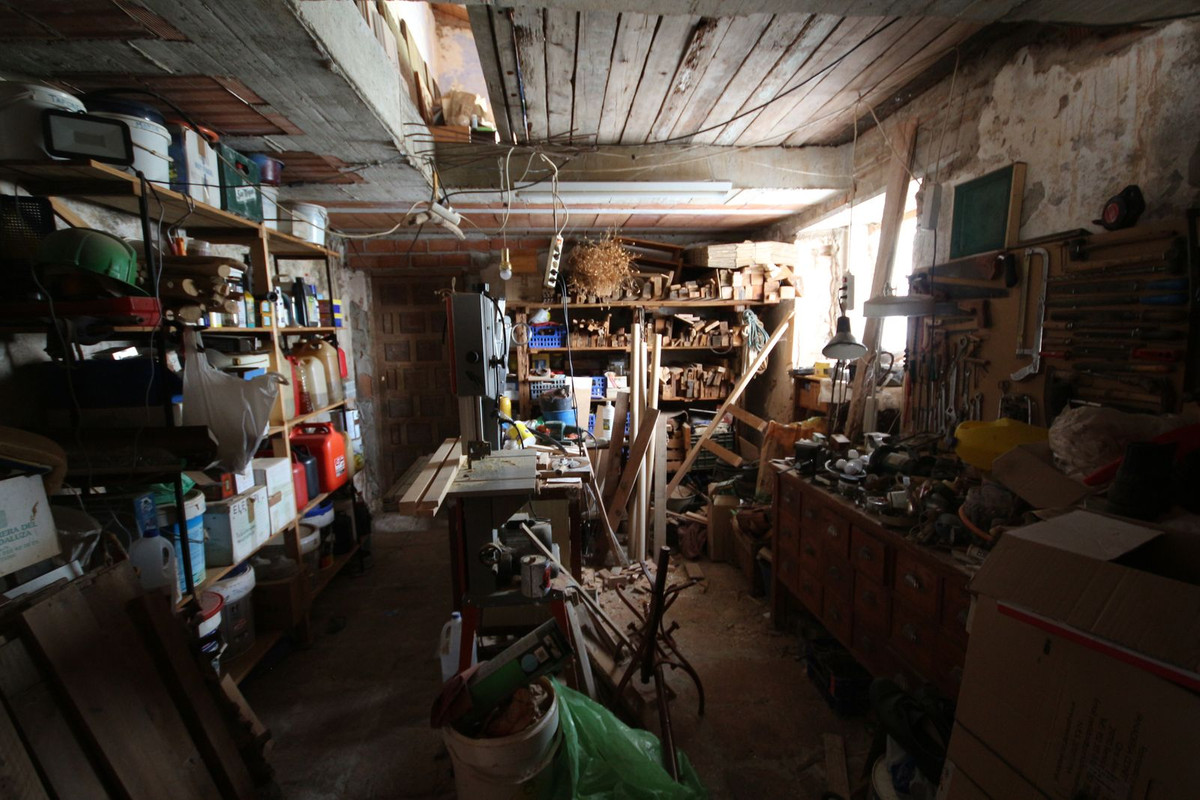 Finca - Cortijo te koop in Almogía | 20 slaapkamers H5310967