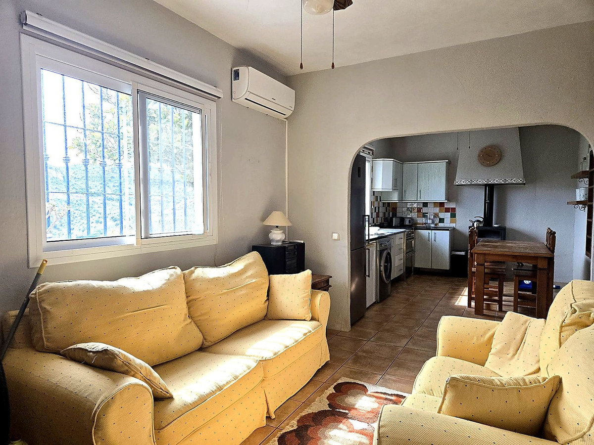 Finca - Cortijo te koop in Almogía | 2 slaapkamers H5349466