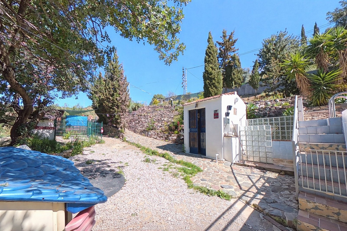 Finca - Cortijo te koop in Almogía | 2 slaapkamers H5349466