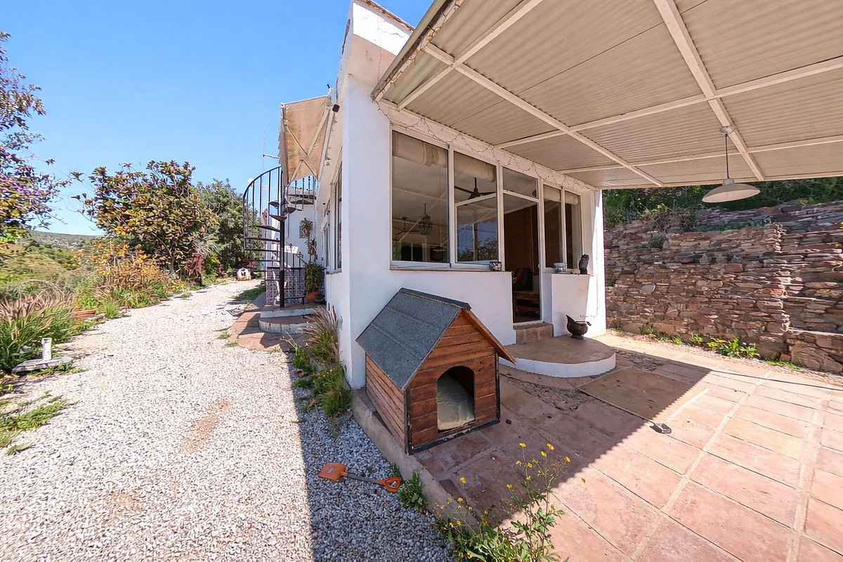 Finca - Cortijo te koop in Almogía | 2 slaapkamers H5349466