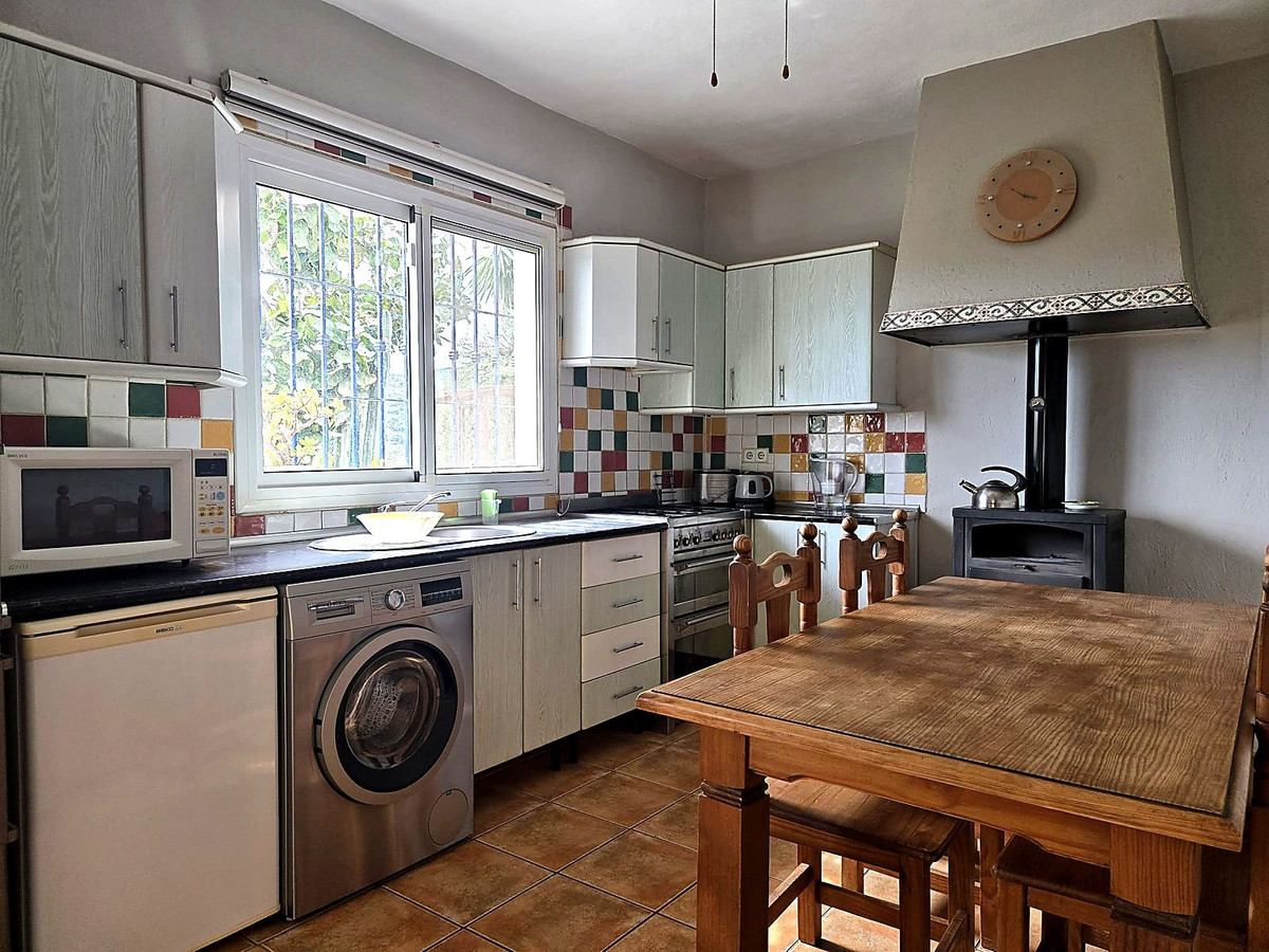 Finca - Cortijo te koop in Almogía | 2 slaapkamers H5349466