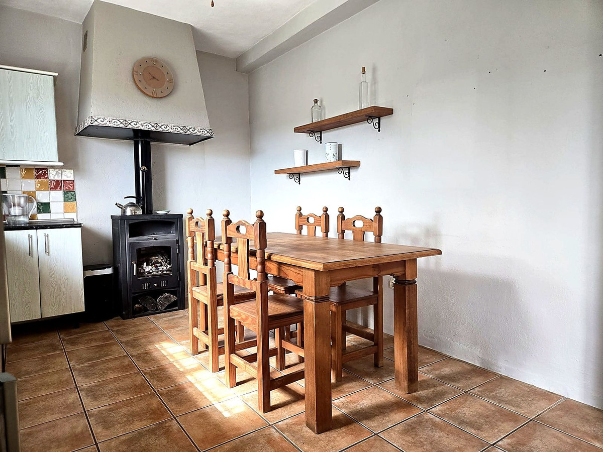 Finca - Cortijo te koop in Almogía | 2 slaapkamers H5349466