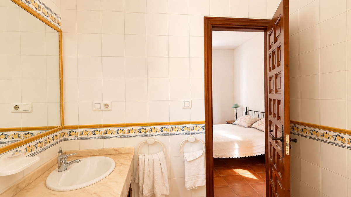 Property main view 32