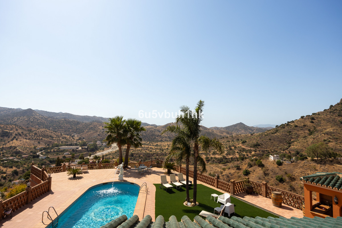 Property main view 16