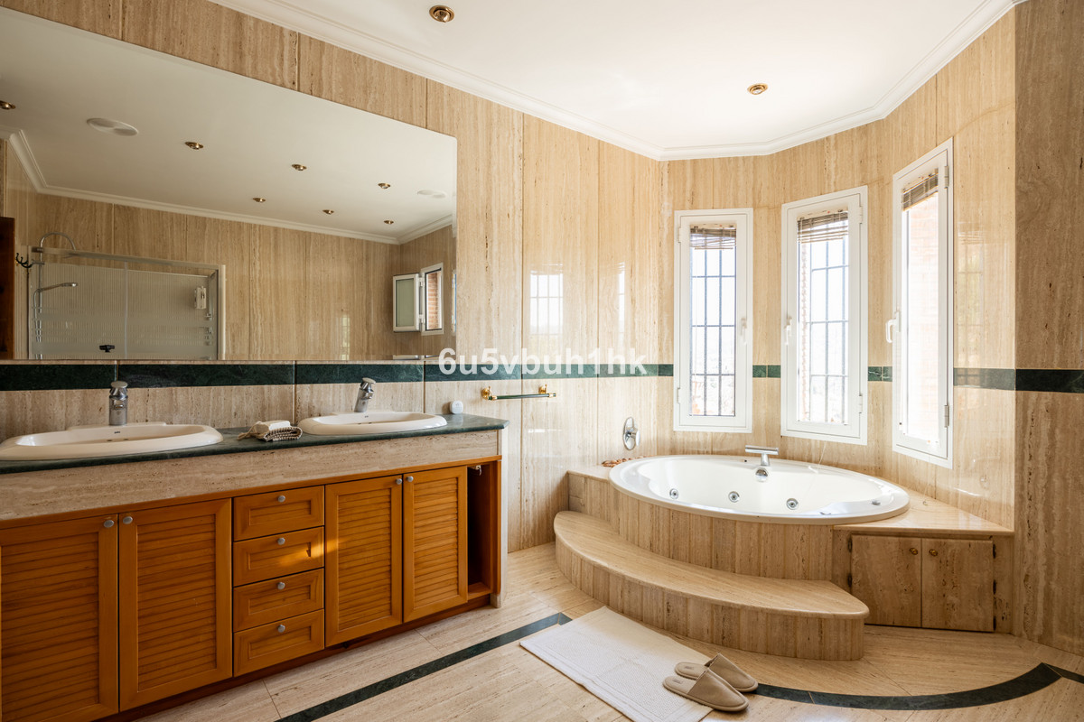 Property main view 33